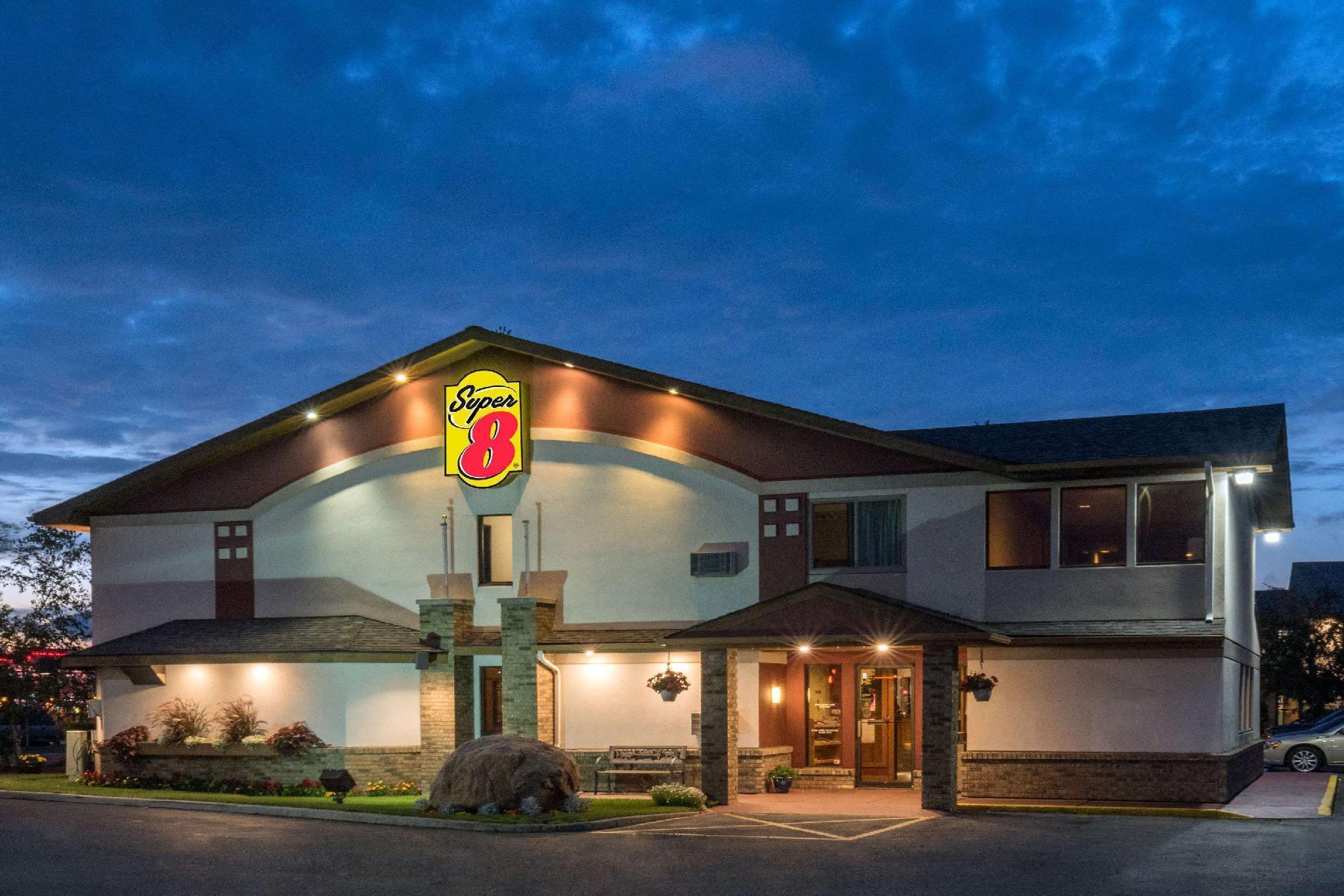 Super 8 By Wyndham Bemidji Mn Exterior foto