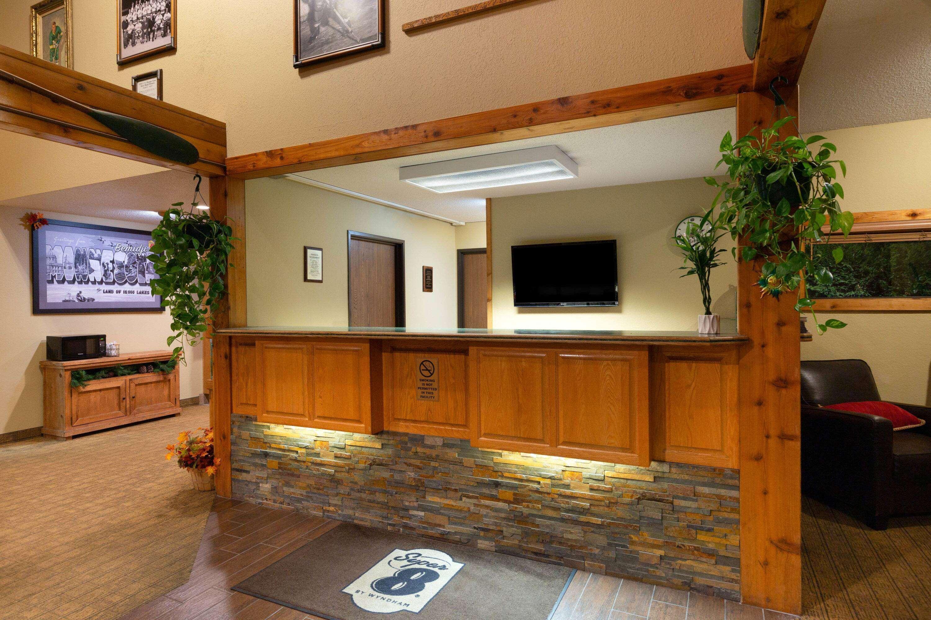 Super 8 By Wyndham Bemidji Mn Exterior foto